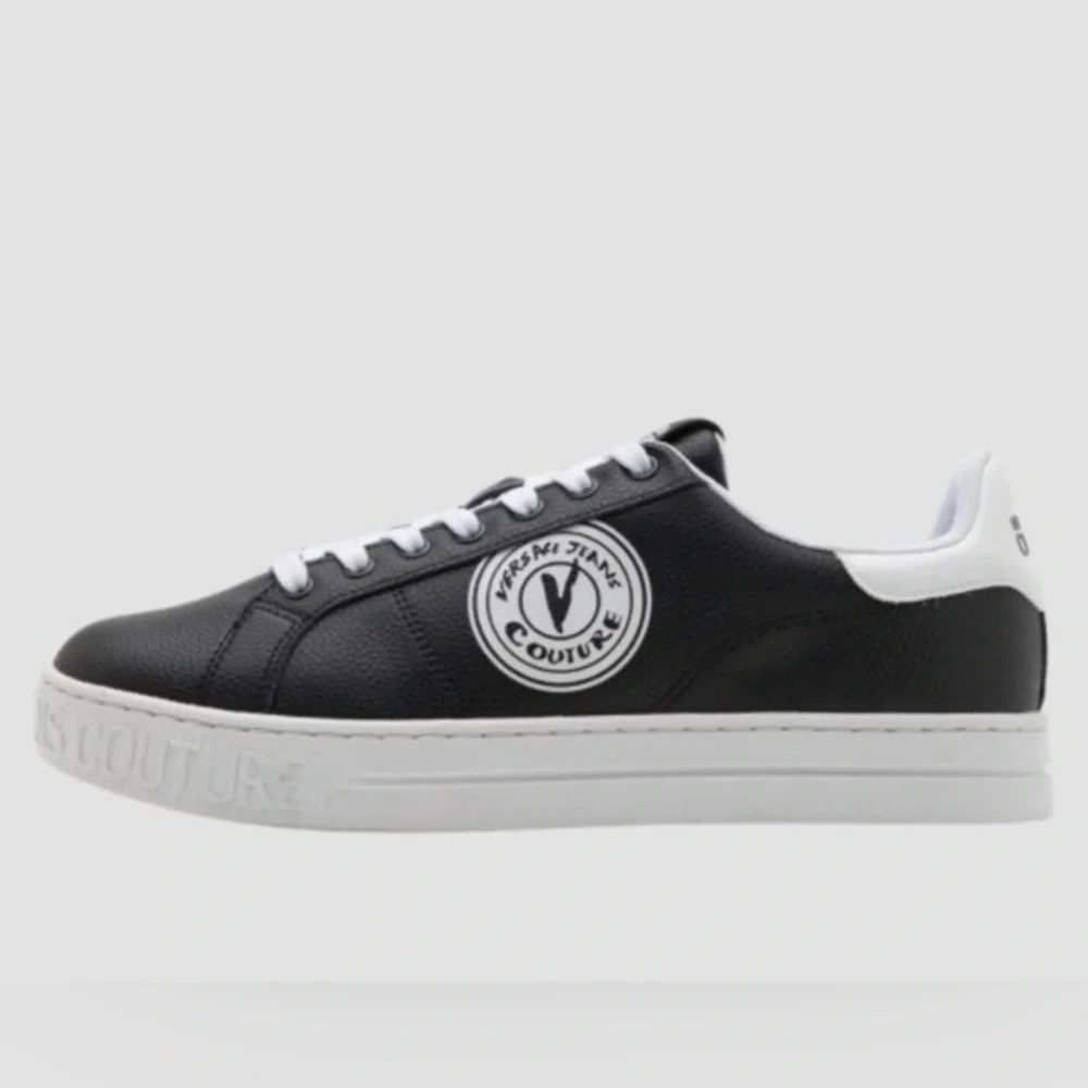 Versace Black Fondo Court 88 DIS sneakers Leather sneakers FONDO COURT 88 DIS. SK6 Versace Jeans  main image 4